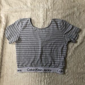 CALVIN KLEIN CROP TOP